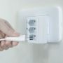 VT-1023 3 OUTLET ADAPTER 2.5A -WHITE